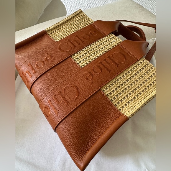 Brand New Chloé small Woody tote bag (caramel brown leather woven raffia design) - Picture 13 of 16
